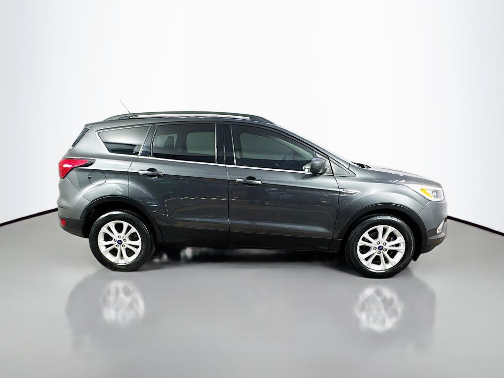 Used 2019 Ford Escape SEL FWD image 9