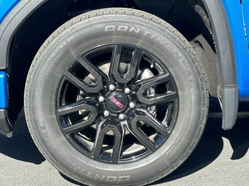 Used 2022 GMC Sierra 1500 Elevation image 41