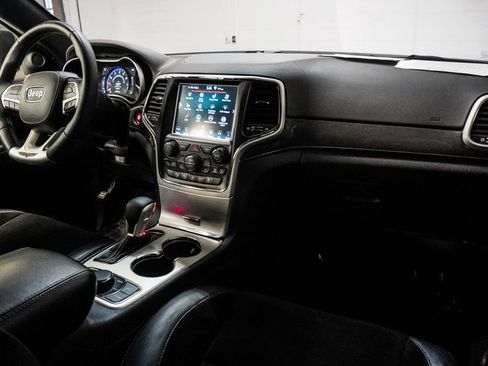 Used 2018 Jeep Grand Cherokee Trackhawk w/ Trailer Tow Group IV AWD/4WD image 10