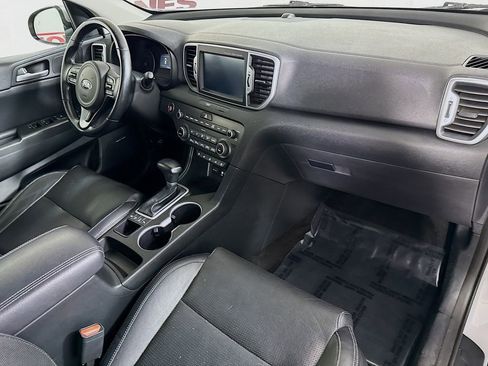 Used 2017 Kia Sportage EX w/ EX Technology Package AWD/4WD image 34