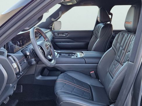 New 2026 Nissan Armada PRO-4X AWD/4WD image 10