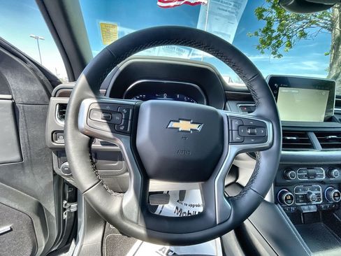 Used 2024 Chevrolet Tahoe Premier RWD image 11