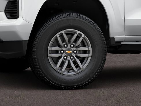 New 2026 Chevrolet Colorado LT RWD image 3