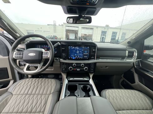 Certified 2026 Ford F450 Platinum w/ Platinum Plus Package image 23