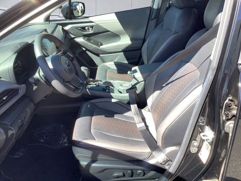 Certified 2025 Subaru Crosstrek 2.5i Limited w/ Crosstrek Mirror Package image 7