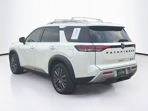 Used 2023 Nissan Pathfinder SL w/ SL Premium Package AWD/4WD image 5