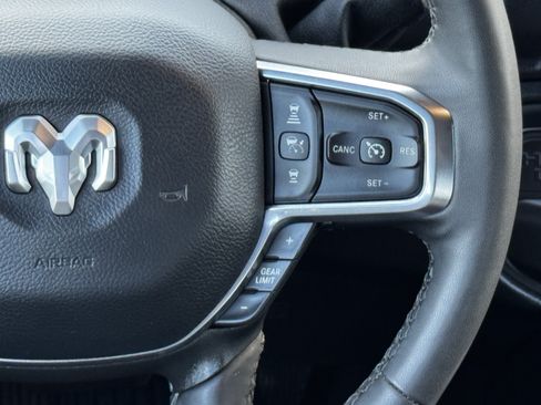 Used 2025 RAM 2500 Laramie AWD/4WD image 14