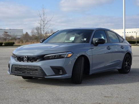 Used 2024 Honda Civic Sport image 12