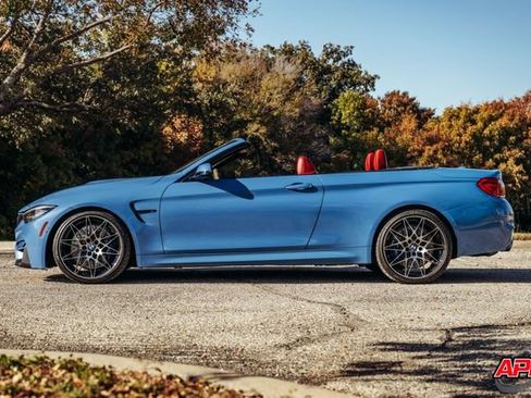 Used 2018 BMW M4 Convertible w/ Competition Package image 11