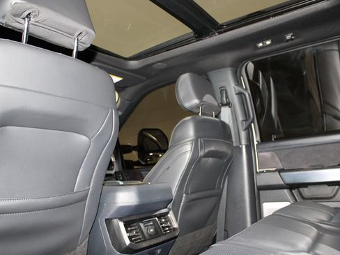 Used 2026 Ford F250 Platinum AWD/4WD image 24