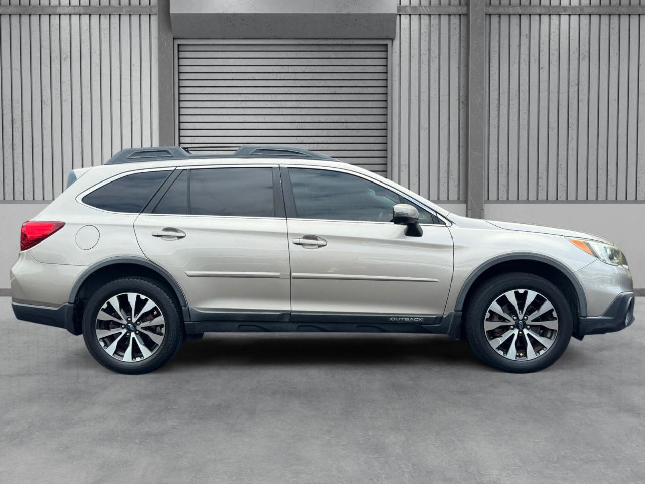 Used 2017 Subaru Outback 2.5i Limited AWD/4WD image 32