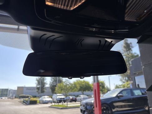 Certified 2023 BMW i4 eDrive35 RWD image 27