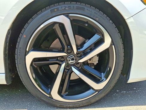 Used 2021 Honda Accord Sport image 36