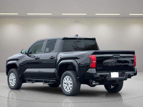 New 2026 Toyota Tacoma SR5 image 5