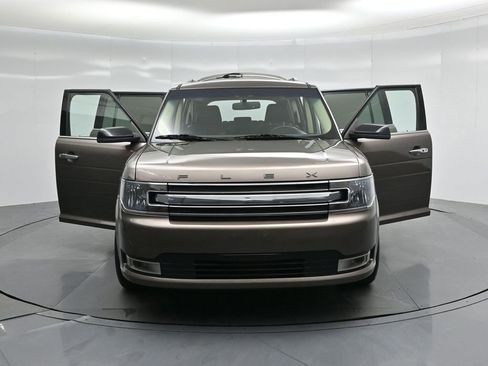 Certified 2019 Ford Flex SEL w/ Equipment Group 202A image 34