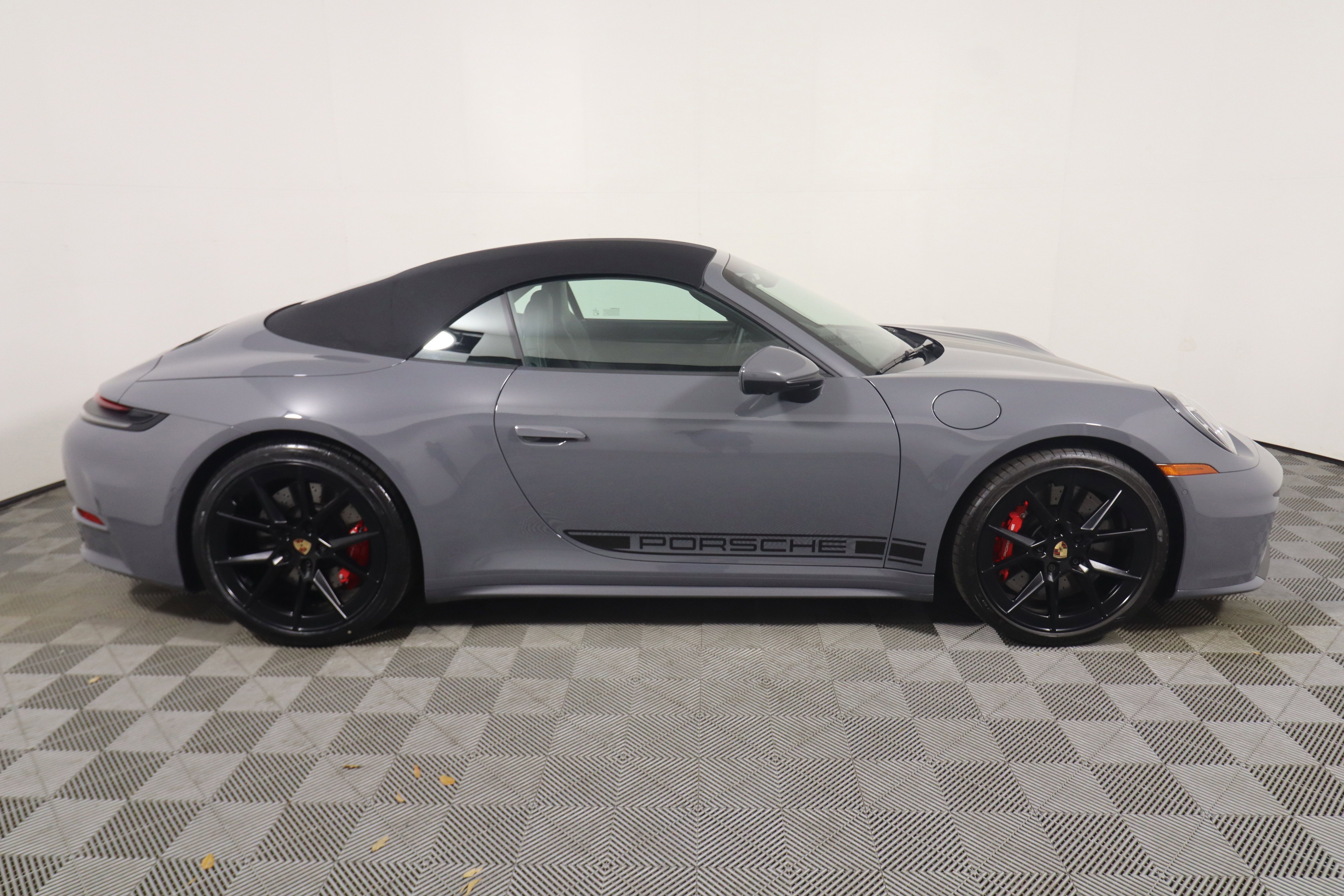 Certified 2026 Porsche 911 Carrera S RWD image 8