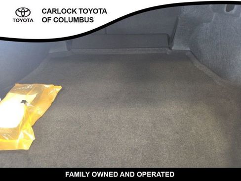 Used 2025 Toyota Camry SE w/ Convenience Package FWD image 15