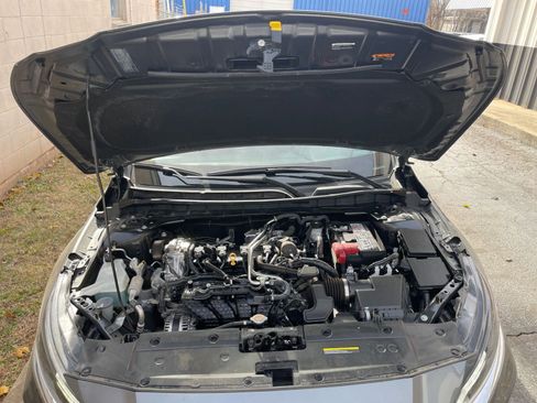 Used 2025 Nissan Altima 2.5 SV image 31