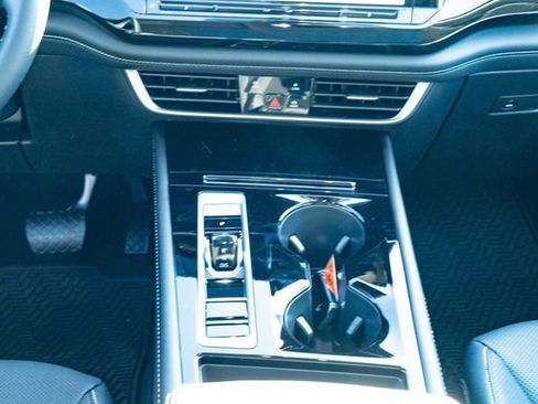 New 2026 Volkswagen Atlas SE image 35