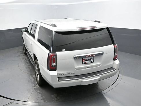 Used 2020 GMC Yukon XL Denali w/ Open Road Package AWD/4WD image 37