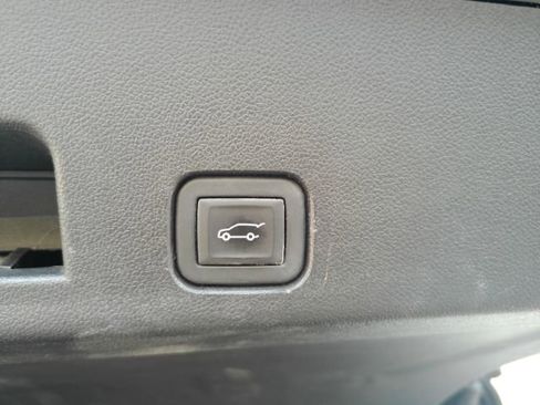 Used 2025 Buick Enclave Preferred image 26