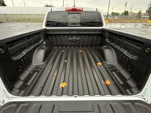 Used 2022 Chevrolet Colorado Z71 image 14