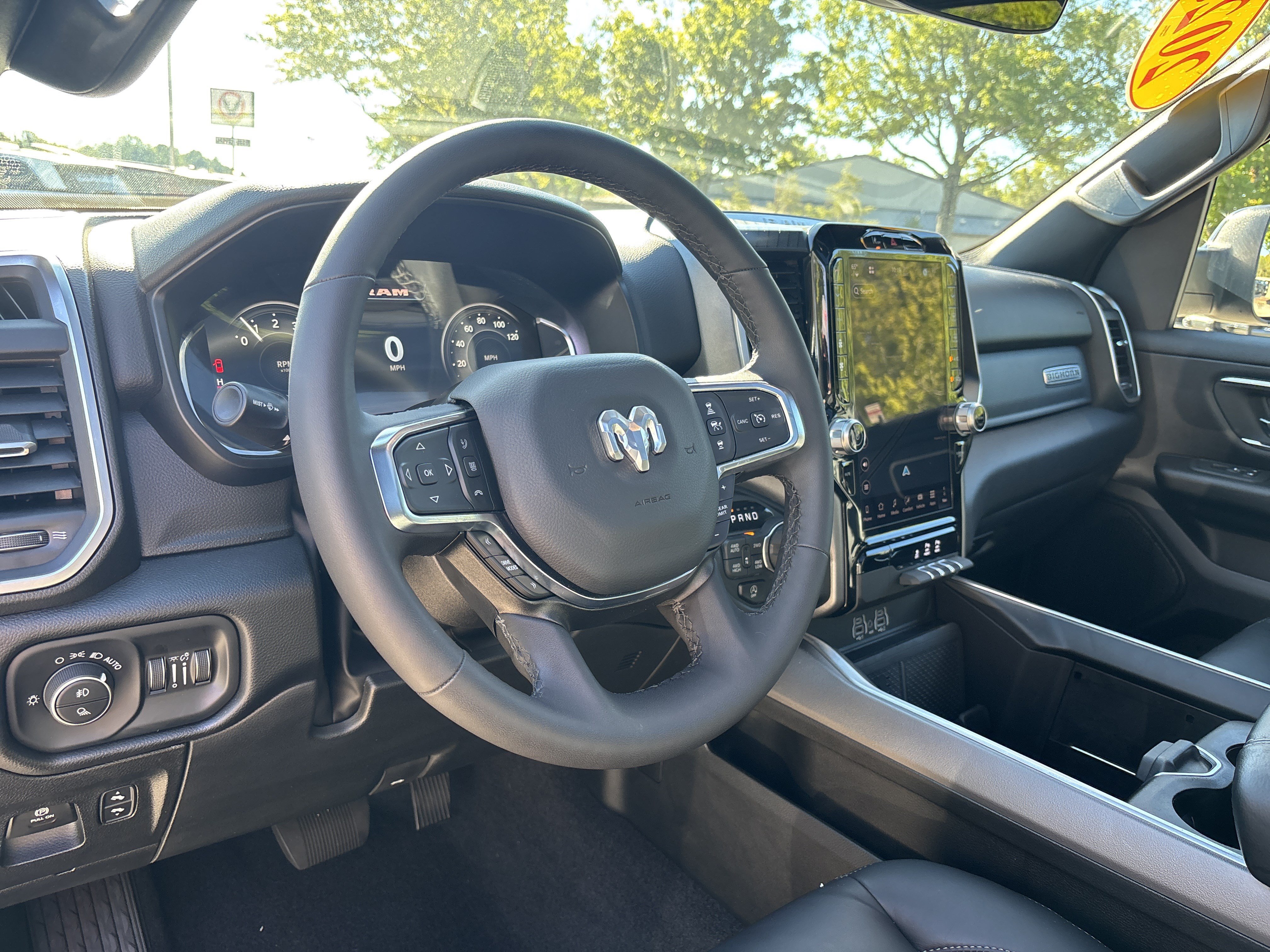 Used 2025 RAM 1500 Big Horn AWD/4WD image 12