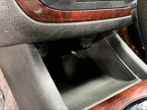 Used 2007 Chevrolet Impala LTZ FWD image 15
