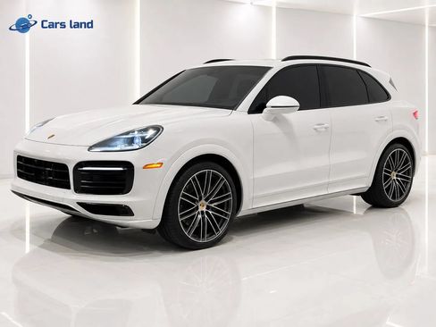 Used 2021 Porsche Cayenne S AWD/4WD image 6