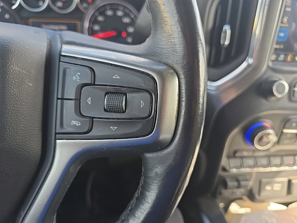 Used 2021 Chevrolet Silverado 1500 LT Trail Boss AWD/4WD image 19