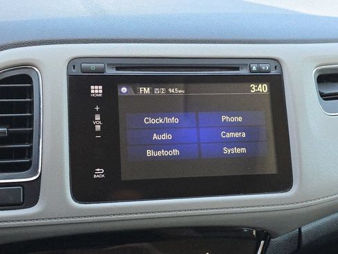 Used 2017 Honda HR-V EX image 28