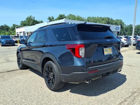 Certified 2024 Ford Explorer ST-Line w/ Class IV Trailer Tow Package AWD/4WD image 5