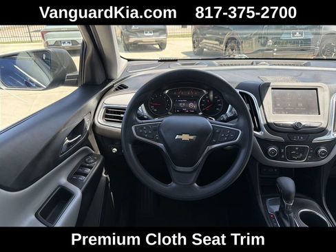 Used 2022 Chevrolet Equinox LS w/ LS Convenience Package FWD image 13
