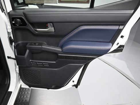 Certified 2026 Toyota 4Runner 4WD image 39
