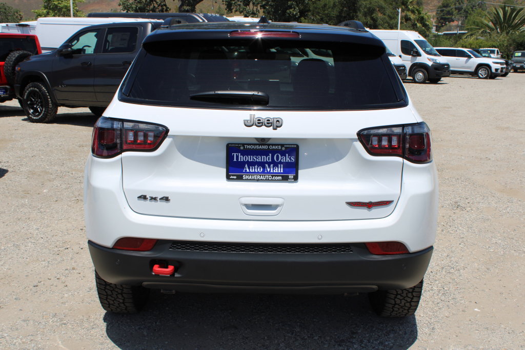 New 2026 Jeep Compass Trailhawk AWD/4WD image 5