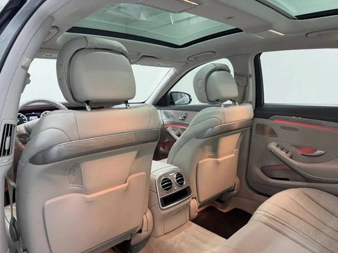 Used 2015 Mercedes-Benz S 550 Sedan image 14