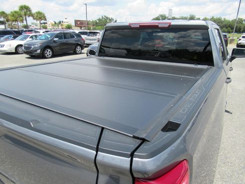Used 2022 Chevrolet Silverado 1500 Custom w/ Safety Confidence Package RWD image 28