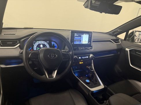 Used 2021 Toyota RAV4 XSE image 14