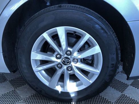 Certified 2025 Toyota Camry LE image 17