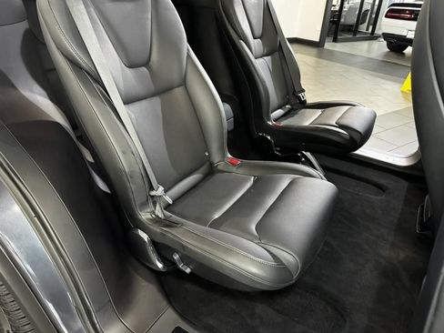 Used 2022 Tesla Model X Plaid AWD/4WD image 17