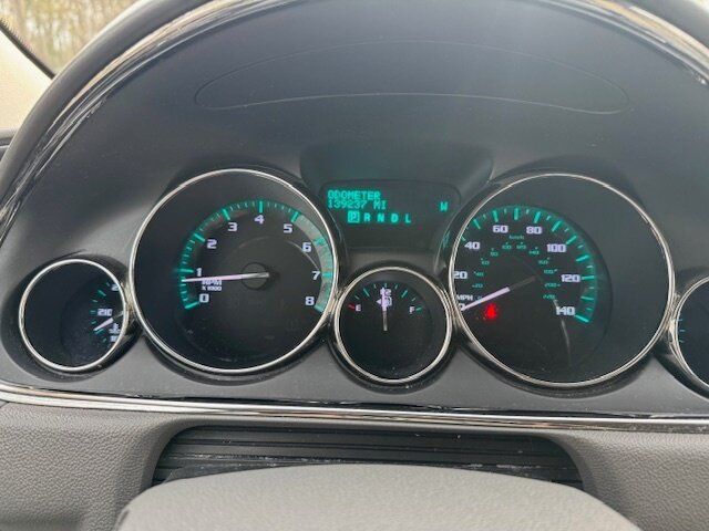 Used 2015 Buick Enclave Convenience FWD image 20