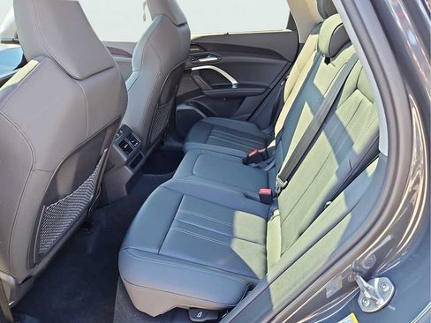 Certified 2025 Audi Q5 Premium w/ Premium Plus AWD/4WD image 32