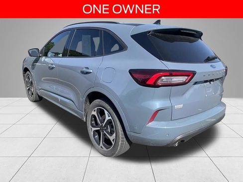 Certified 2023 Ford Escape ST-Line Elite w/ Premium Technology Package AWD/4WD image 6