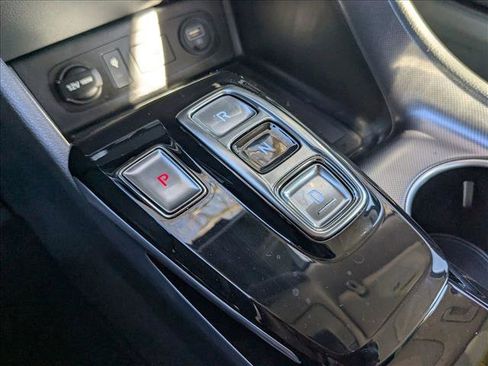 Used 2020 Hyundai Sonata Limited w/ Cargo Package image 17