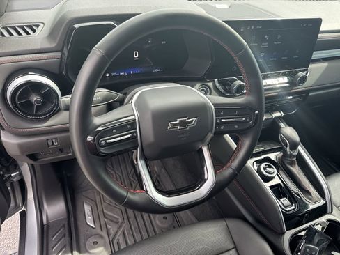 Used 2023 Chevrolet Colorado Z71 w/ Z71 Convenience Package 2 image 18