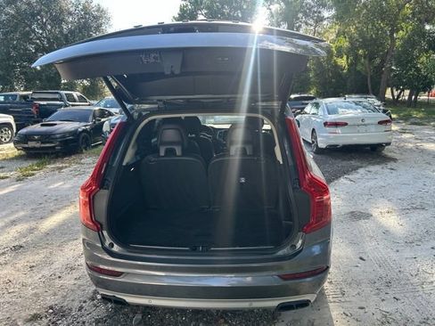 Used 2020 Volvo XC90 T6 Momentum w/ Protection Package AWD/4WD image 8