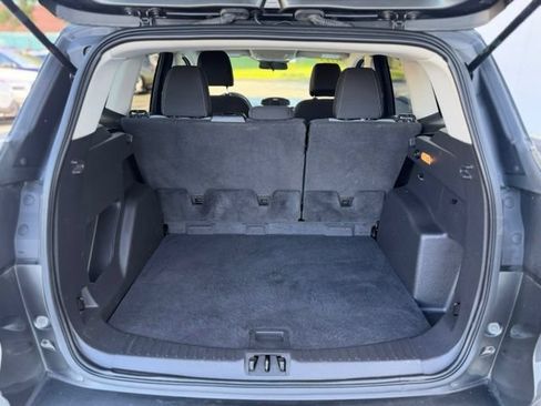 Used 2017 Ford Escape SE AWD/4WD image 22