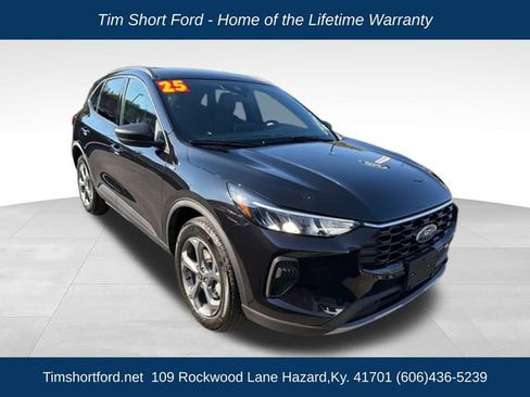 Used 2025 Ford Escape ST-Line AWD/4WD image 2
