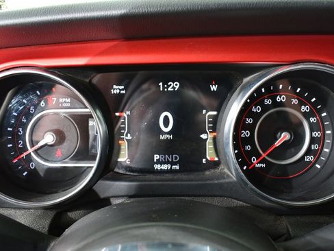 Used 2018 Jeep Wrangler Unlimited Rubicon AWD/4WD image 25