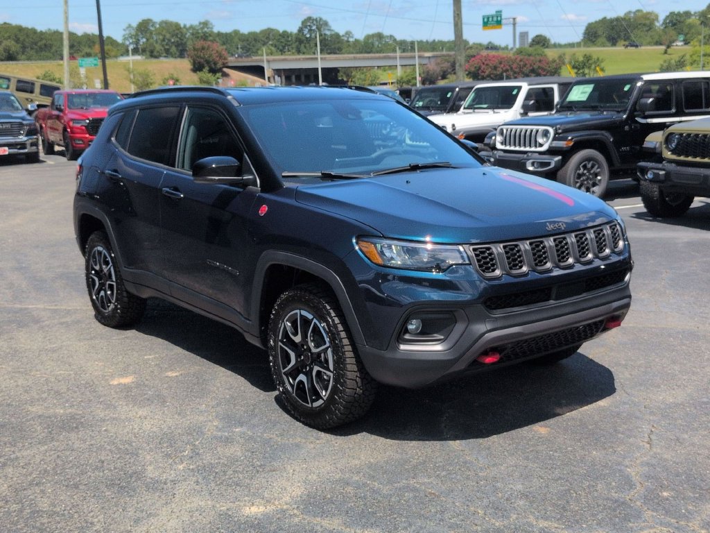 New 2026 Jeep Compass Trailhawk AWD/4WD image 2